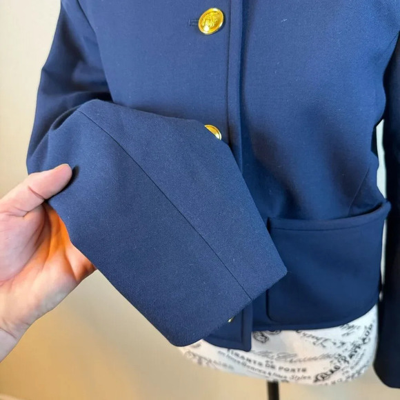 Aritzia Babaton Elysian Cropped Jacket Shoulder Pads Business WorkWear Navy XS - Picture 4 of 9